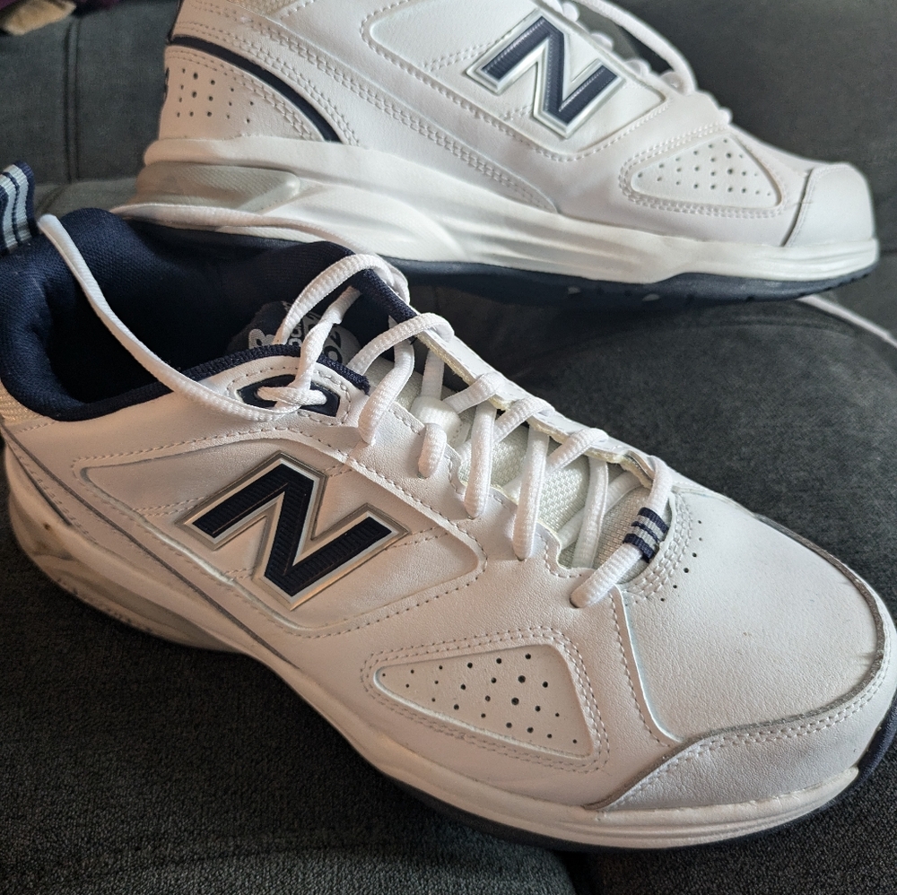 White and Blue New balance men's athletic shoes